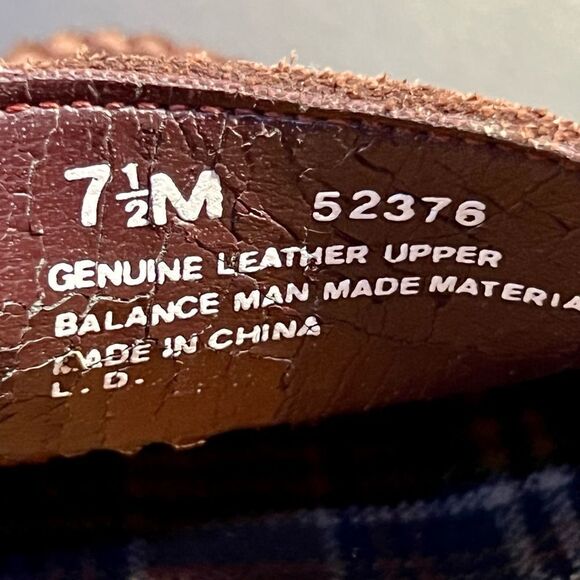 Womens HUSH PUPPIES Brown Leather Slip On Comfort Loafers / Size 7.5M - Picture 9 of 9